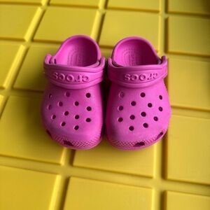 CROCS Kids Vibrant Pink Sandals